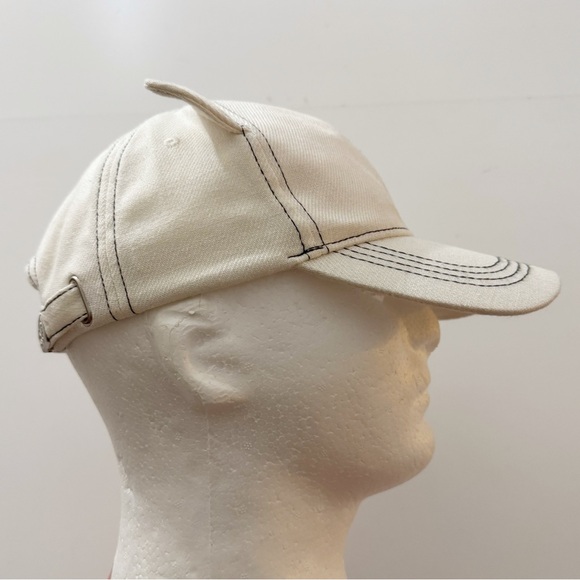 Karl Lagerfeld Cat Ear Cap - Picture 2 of 8